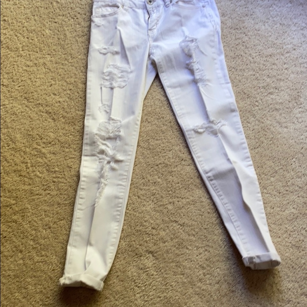 Like new white distressed jeans by vintage rewash